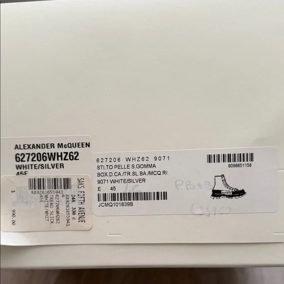 Men’s Alexander McQueen Sneakers - Picture 3 of 8